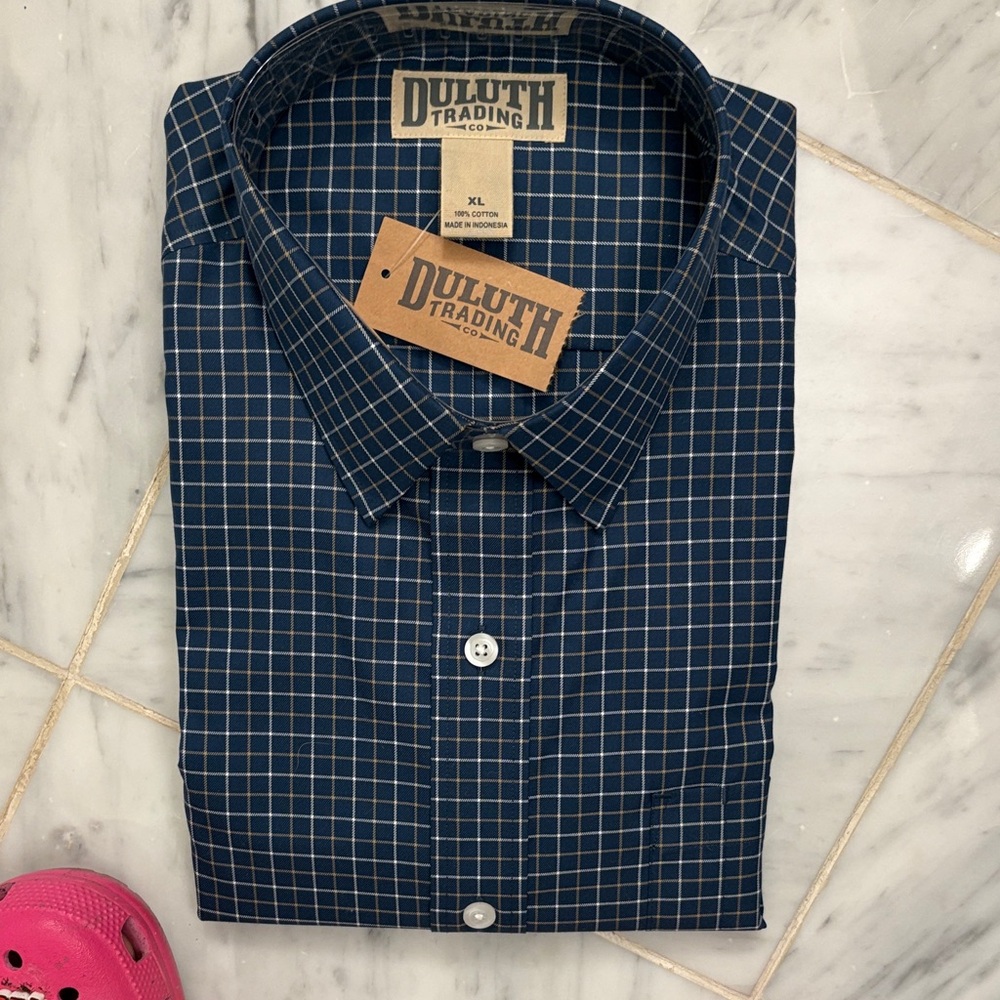 Duluth Trading Co Men's Navy Plaid Shirt